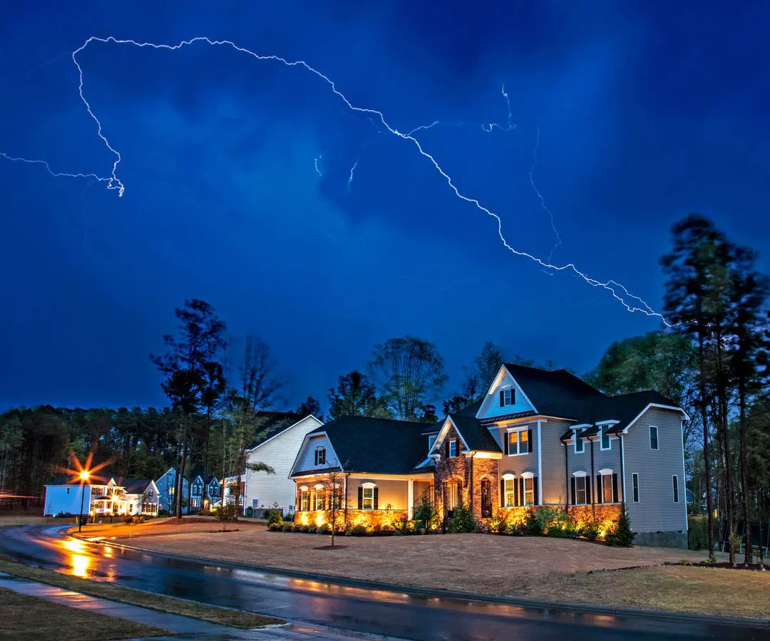 storm damage roof repair kansas city