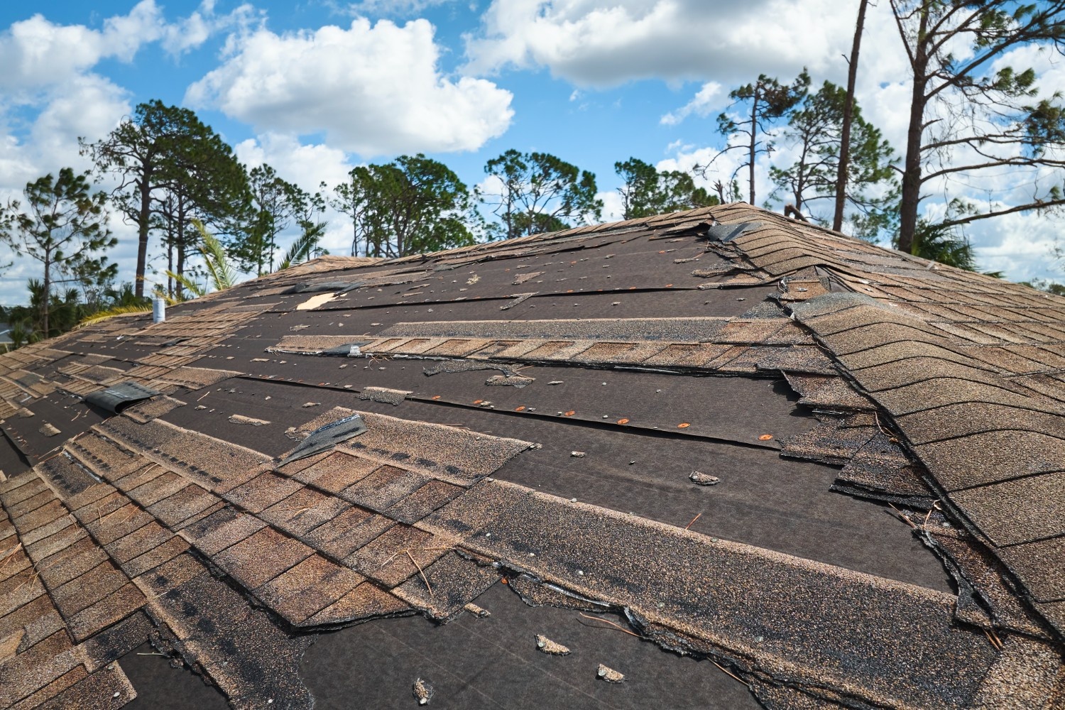 storm damage roof kanas city